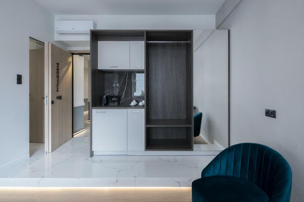 Philosofia Athens Suites Atenas Exterior foto