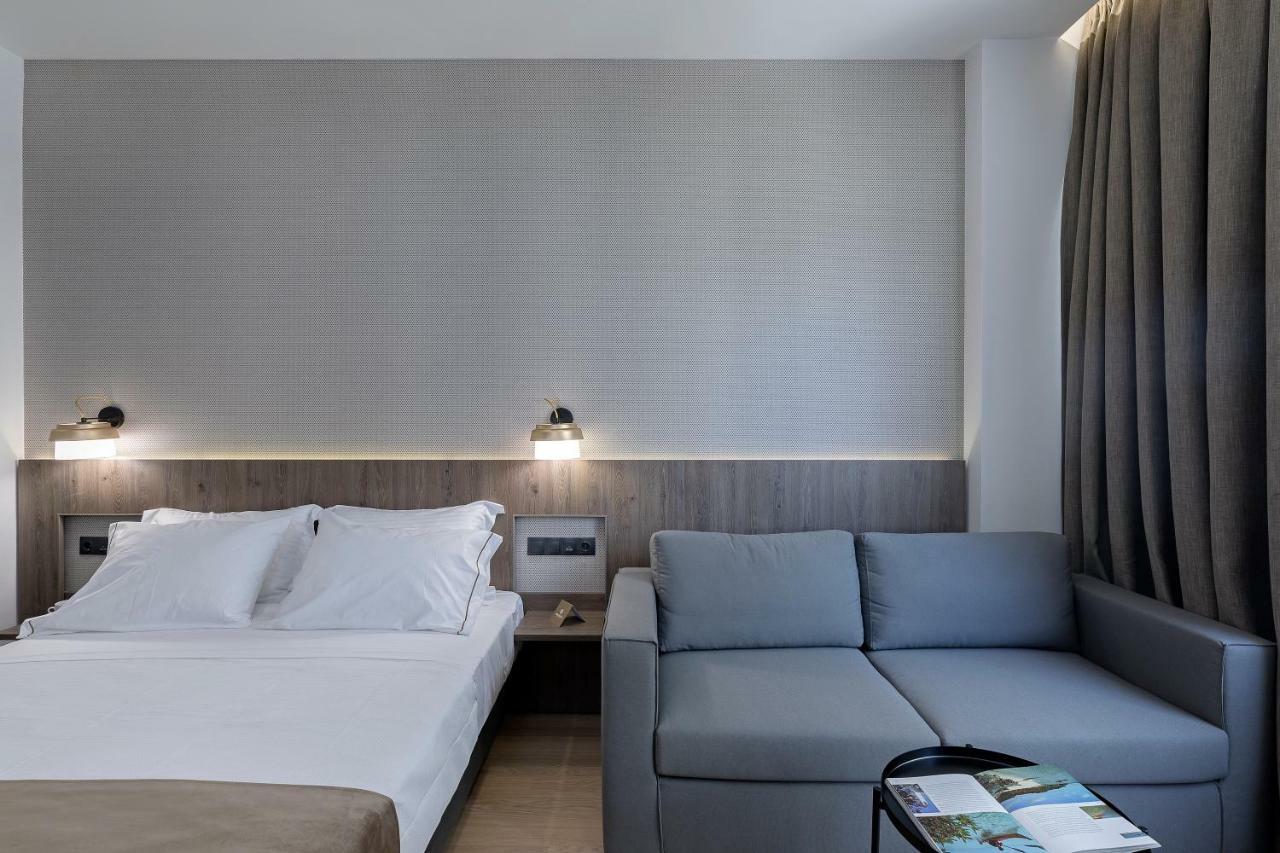 Philosofia Athens Suites Atenas Exterior foto