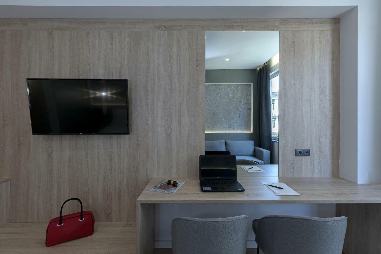 Philosofia Athens Suites Atenas Exterior foto